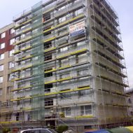 30042010343.jpg